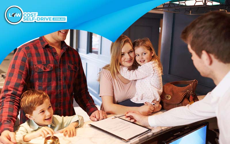 thumbnail man checking in a boutique hotel with his family, Australian road trip,Ultimate Road Trip