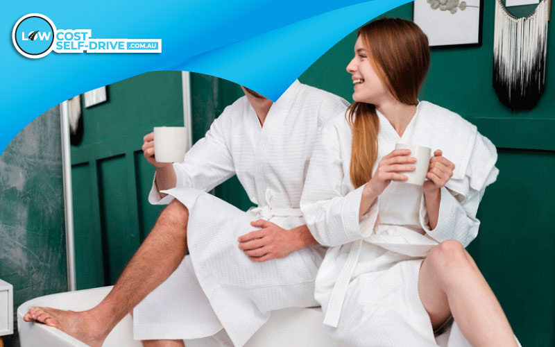 thumbnail woman + man receiving a couples massage, summer travel, Perfect Valentine's Australia Trip