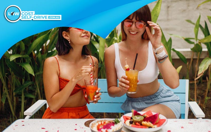 thumbnail friends in summer outfits having brunch, Australia summer trip, Australia's Fashion Trends
